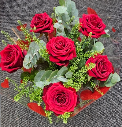 6 Red Roses with Luxury Greenery