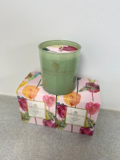 Irish botanicals tempting tulips soy wax candle