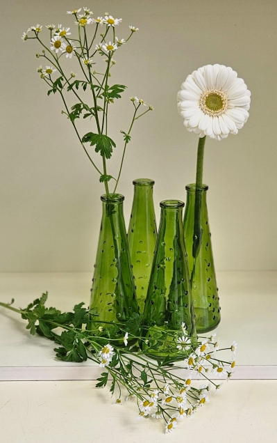 Karakum green vases with dots   set of 4