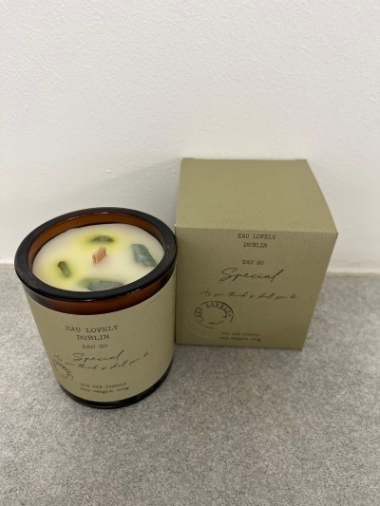 EAU Lovely Dublin soy wax candle